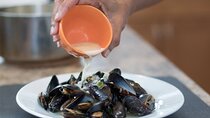 Lisbon Market Tour and Petiscos Cooking Class