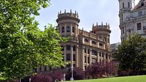 Private Guided Walking Tour in Bilbao
