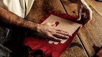Tour Naples: Journey into the historical Neapolitan glove factory