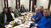 Eat Like a Local on a Traditional Egyptian Food and Tea Tour