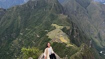 Sacred Valley & Machu Picchu Sunrise Tour – 2 Days