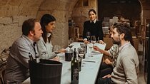 Wine Masterclass & Cheese Tasting Workshop in Bordeaux