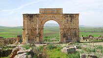 Discover Meknes, Volubilis & Moulay Idriss Full Day Tour from Fes