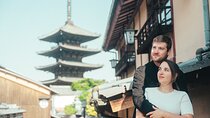 Kyoto Private Walking Photography in Higashiyama Area