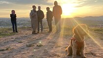 Red & Rose Valley Sunset Hiking Tour with a Trekking Dog "Oscar"