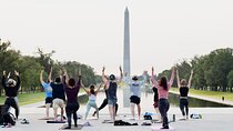 Sunrise Yoga Classes at the Lincoln Memorial