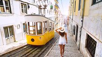 Private transfer from Seville to Lisbon, 2 hours for sightseeing