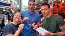Tsukiji Fish Market Food and Walking Tour Experience