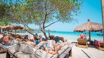 Explore the Rosario Islands: Cartagena Boat Tour with 5 Key Stops