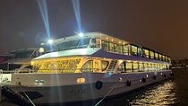 İstanbul Bosphorus Dinner Cruise with Traditional Turkish Show