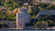 Two Continents, One City: Istanbul Discovery Tour