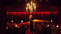 Hurghada: Naz Cabaret ticket with beverages