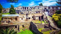 Best of Pompeii Experience with Archeologist in 40 Languages