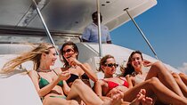 51" Leopard catamaran in Tulum with open bar and private chef