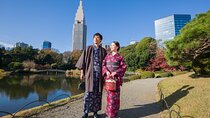 Tokyo: Kimono Experience in Shinjuku Gyoen National Garden 
