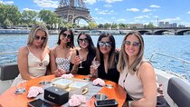 Private Seine River Cruise in Paris 