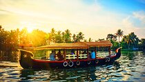 Kerala Backwater Tour 2 Days 1 Night – Houseboat Experience