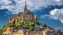 2 Days Private getaway 3 Castles Mont St Michel D Day-VAN VIP