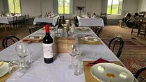  Farm Tour with Cheese and Wine Tasting in Gambassi Terme