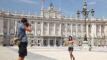 Madrid Royal Palace Professional Guided Tour with Skip the Line 