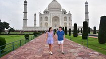 Delhi : Sunrise Taj Mahal & Elephant conservation - All Inclusive