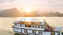 3-Day Escape by Cruise in Bai Tu Long