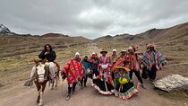 Rainbow Mountain on Horseback 1-Day Tour (easy option)