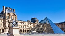 Paris: Louvre Museum Entry Ticket with Private Car Transfers