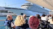 Bosphorus Cruise with Breakfast, Sunset and Stop on Asian Side 