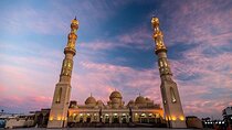 Private City Tour with Bedouin Show & Night Dinner - Hurghada