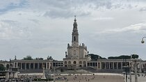Group visit (max 8 people) to Fatima, Nazareth, Óbidos, Battle