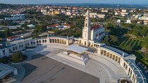 Fatima, Batalha, Nazare, Obidos Private Experience