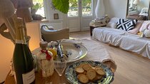 Amsterdam Private Walking Tour with Dinner Experience