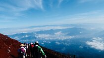 1 Day Climb Self Guided Tour in Mt Fuji with English Support