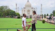 From Jaipur: Private Same Day Taj Mahal sunrise Tour