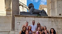 Private guided tour of Docletian's palace Split & Trogir by car