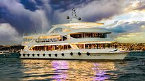 Bosphorus Dinner Cruise with Live Entertainment
