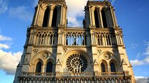 Paris Île de la Cité and Notre-Dame Walking Tour With Crypt