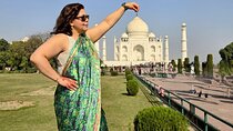From Delhi: Same Day Taj Mahal & Agra Tour by Car