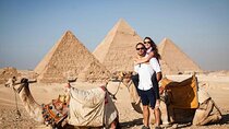 Cairo Tour Pyramids and Museum from Hurghada with Lunch 