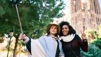 Gourmet Private Tour: Gothic Quarter and Sagrada Familia Tickets