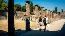 Rome Day Trip with Pompeii Tour and Lunch in Sorrento Coast