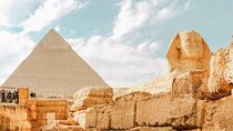 Cairo Day Trip Pyramids, Egyptian Museum & Lunch –Sharm El Sheikh