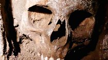 Shadows of Naples: Mysteries, Legends & Local Bites