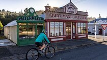 Queenstown to Middlemarch via Cromwell Small-Group Tour (One-Way)