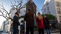 Montmartre: Bites & Misfits - 2 Hours of Food, Art & Tragedy