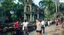 Angkor Wat Full-Day 'Big Tour' with Sunset at Phnom Bakheng