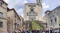 Barcelona Day Trip: Explore Girona, Dalí Museum & Cadaqués