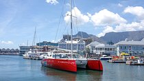 Cape Town Sunset Boat Cruises and Champagne with hotel pick up