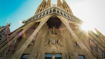 Skip the Line : Guided Tour of the Holy Family